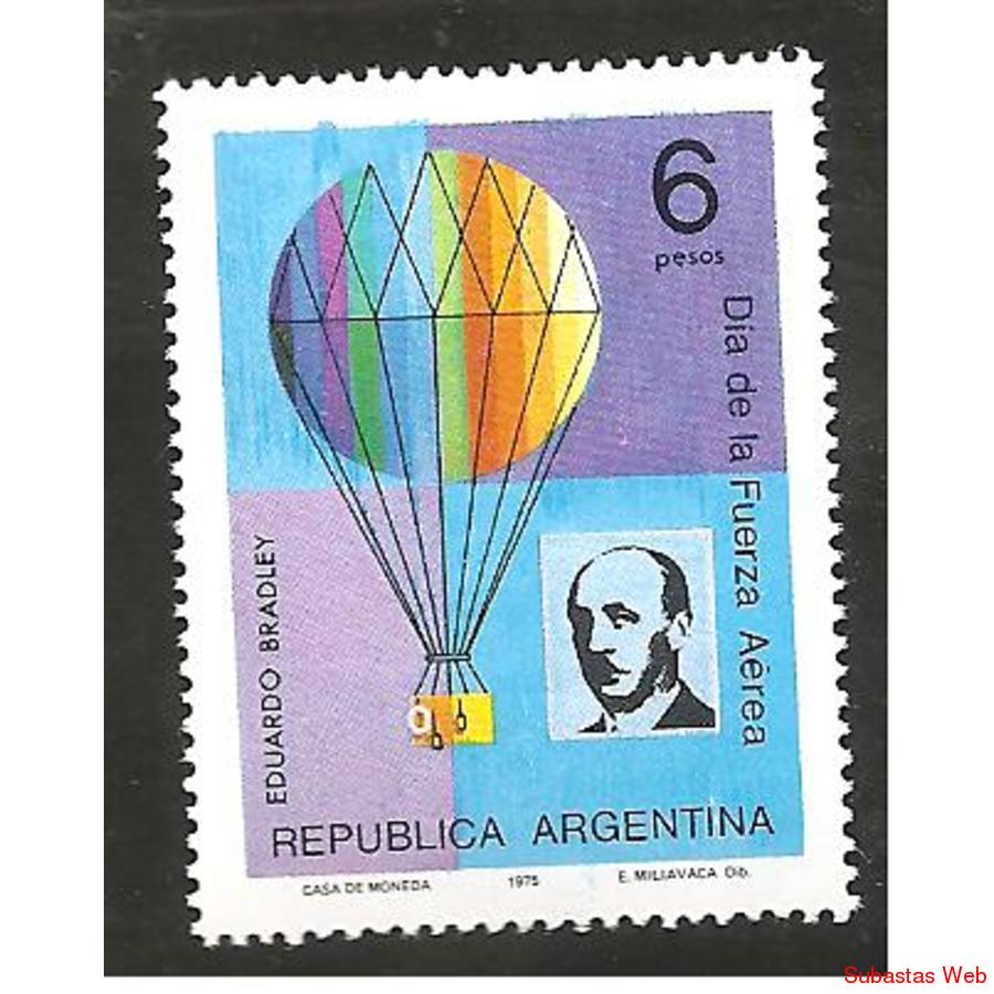 ARGENTINA 1975(1020) DIA DE LA FUERZA AEREA MINT