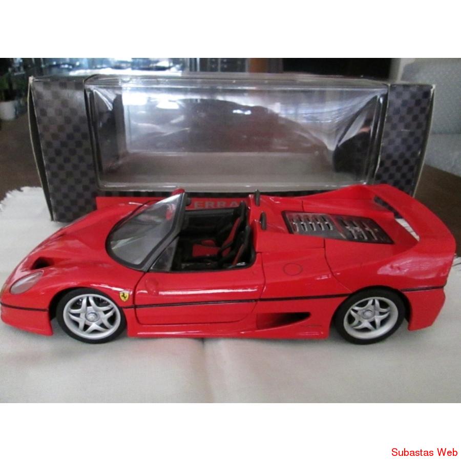 ferrari F 50 escala 1.18, en caja original