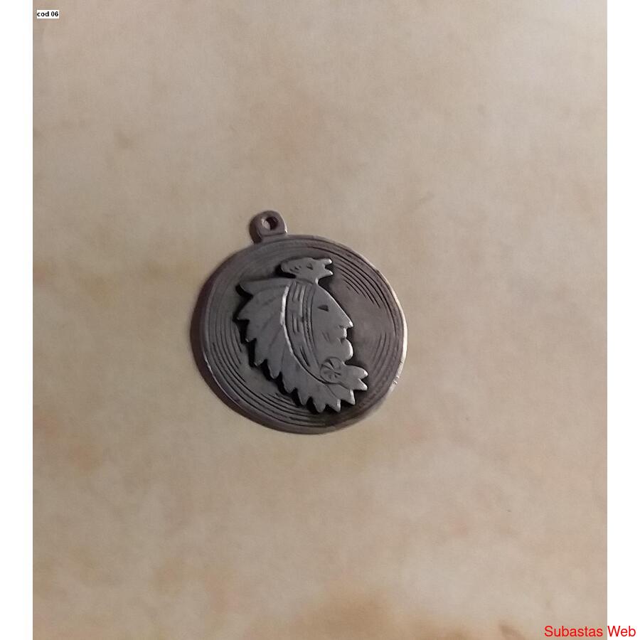 Medalla De Plata Con Imagen Indio En RelieveCod06 pilarsur