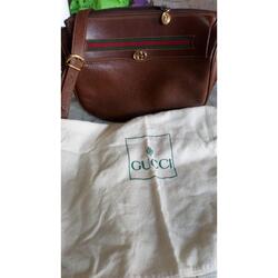 Vendo cartera Original Marca Gucci. Pongan el precio que les