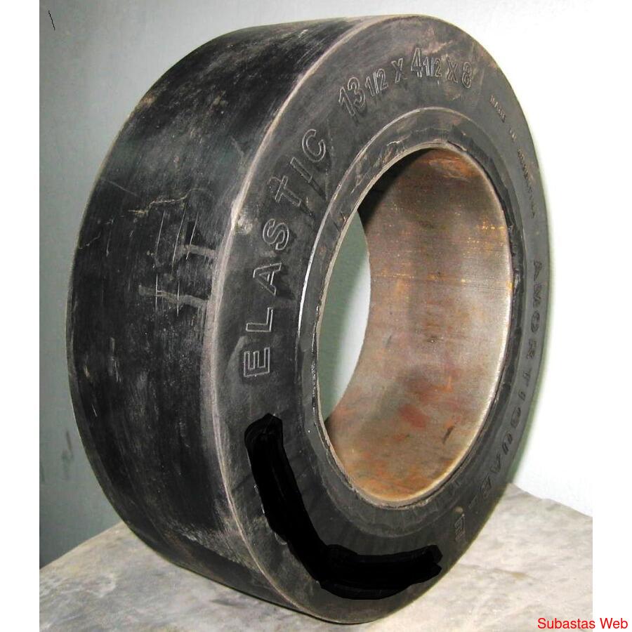 REENGOMADO 13 1/2 X 4 1/2 X 8 LISO rodamarsa