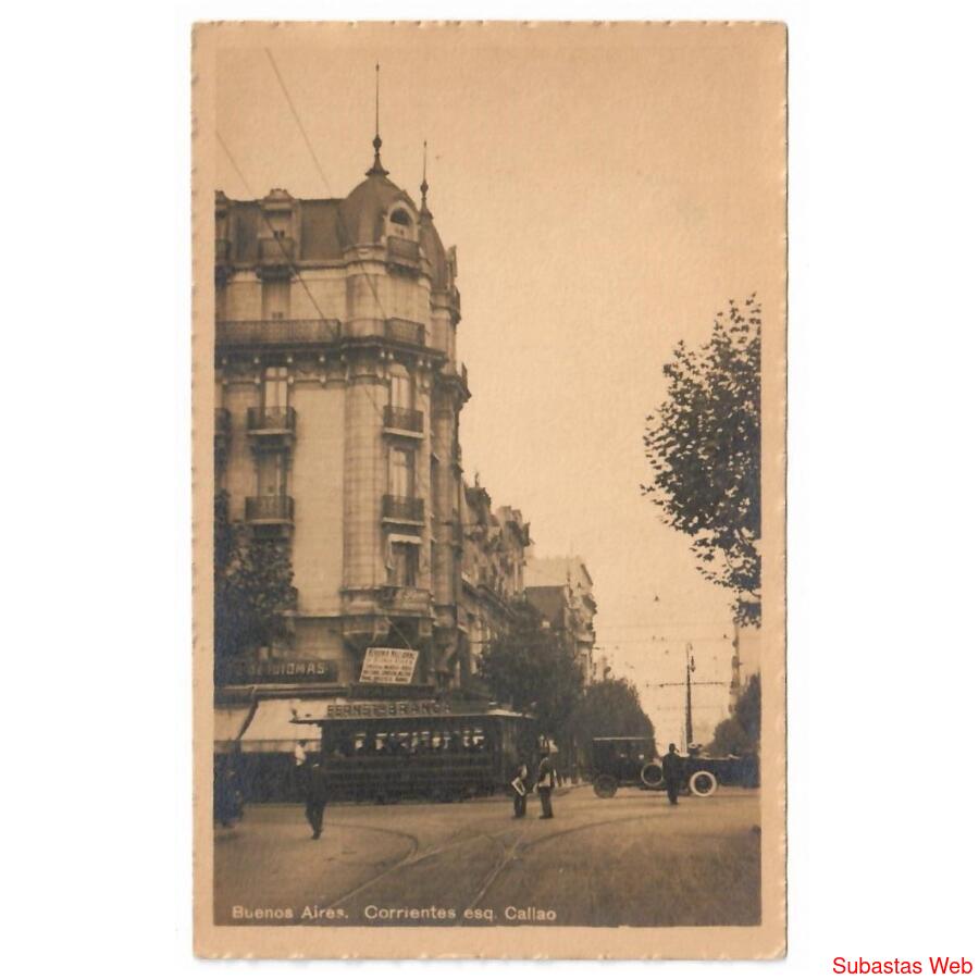 ARGENTINA • BUENOS AIRES • Corrientes esq. Callao
