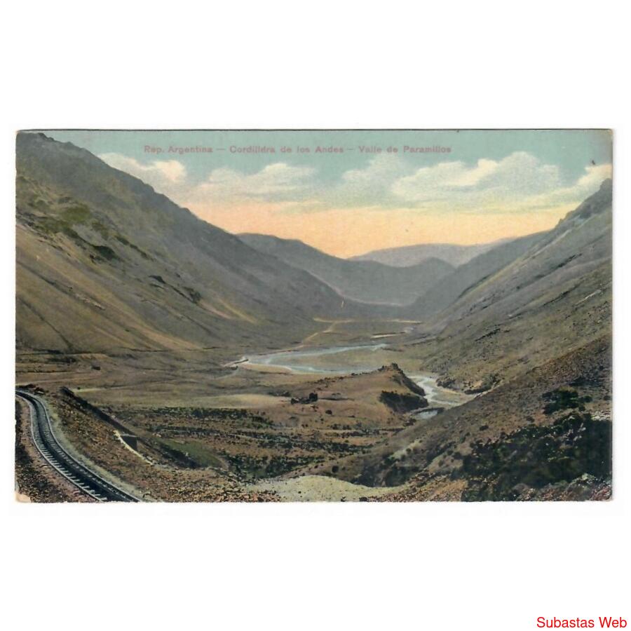 ARGENTINA • Cordillera de los Andes - Valle de Paramillos