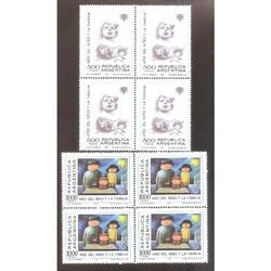 ARGENTINA 1979(1208-9) CUADRITOS AÑO DEL NIÑO Y FAMILIA  MIN