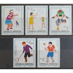 ARGENTINA GJ2161/2165. JUEGOS INFANTILES. SERIE MINT U$ 3.10