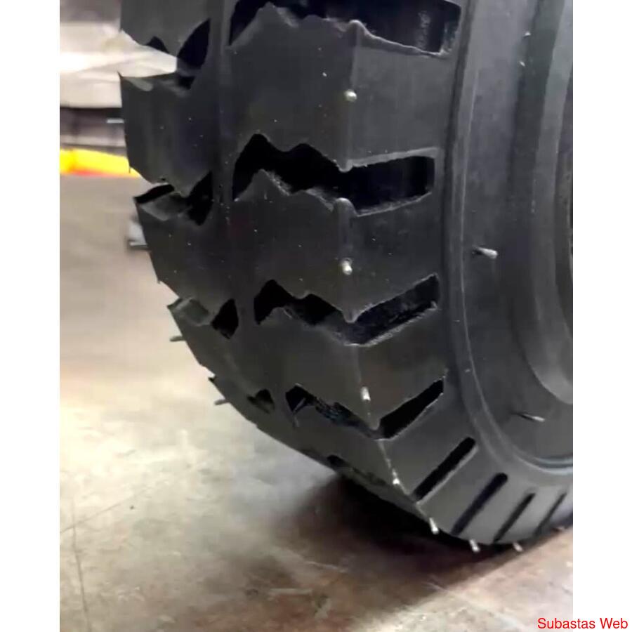 RUEDA 600x9 maciza TRACCION  autoelevador Rodamarsa tires